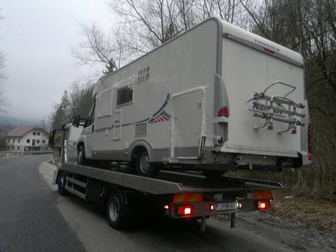 Avtovleka Rebolj