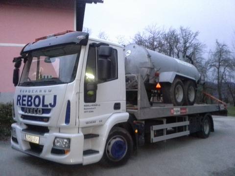 Avtovleka Rebolj